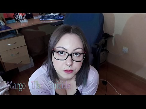 ❤️ Mtsikana Wamagalasi Wamagalasi Amayamwa Dildo Mozama Pa Kamera ️  pa ife